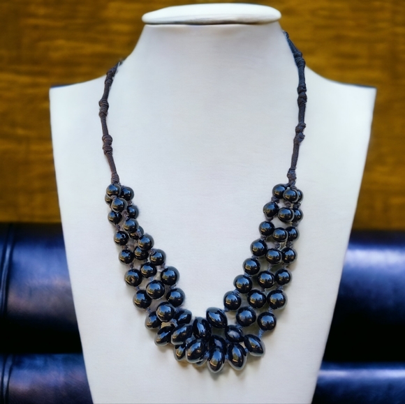 Healing with Stones Jewelry - Black onyx healing/protection necklace